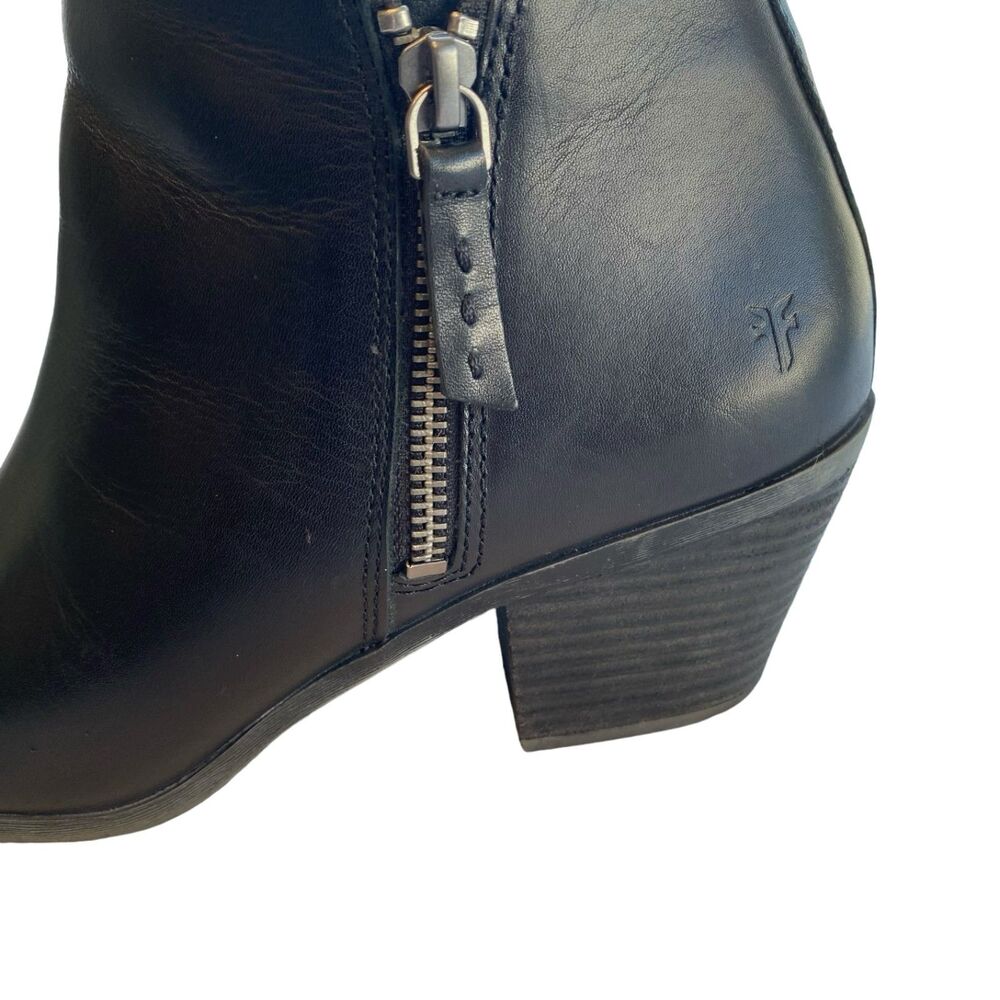FRYE JUDITH Black Double Zip Leather Stacked Heel Ankle Boots Booties Size 9.5 - Picture 6 of 12